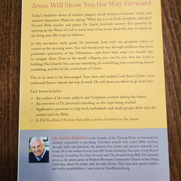 Two Bible Study Books - Picture 3 of 6